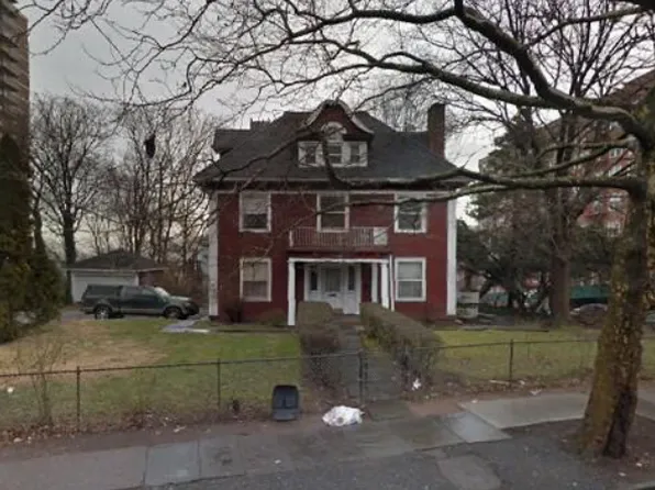 205 Saint Mark's Place image 1 of 3