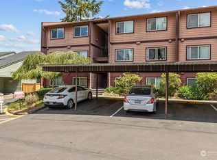 17430 Ambaum Blvd S APT 3, Burien, WA 98148