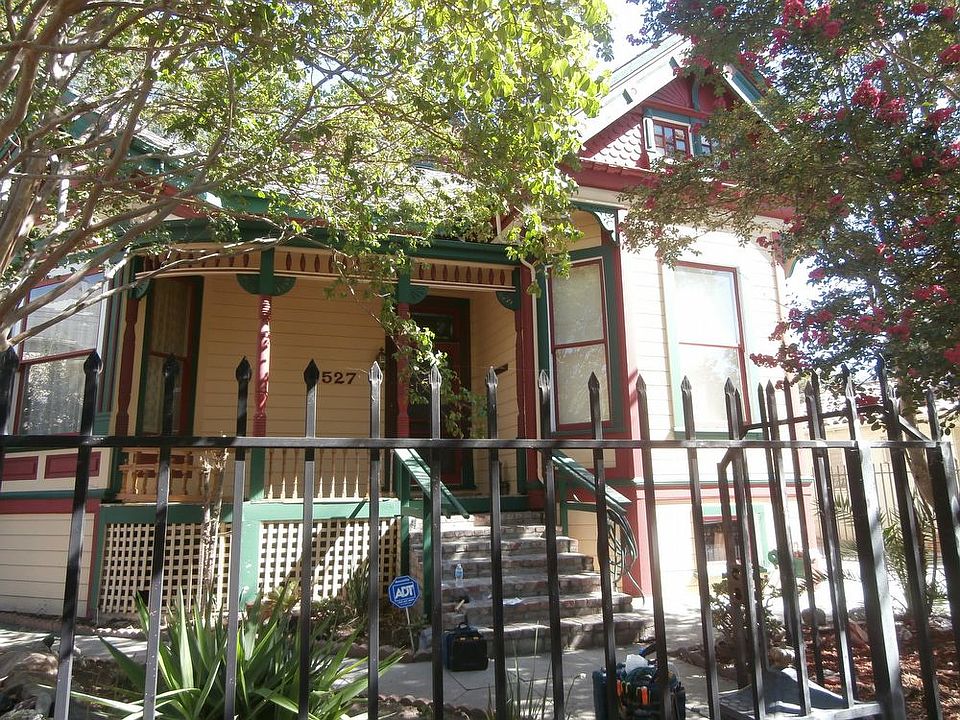 1st image of 527 W Park St