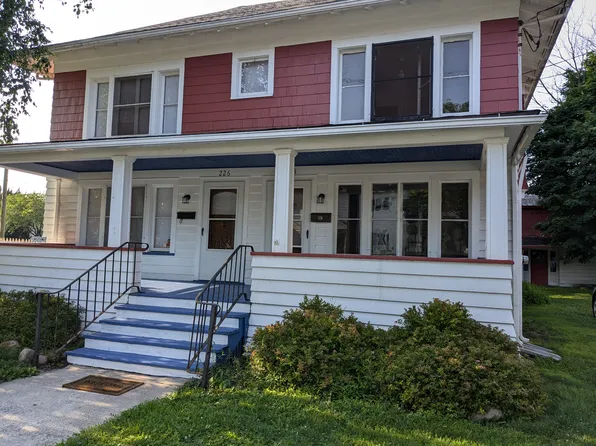 226 E Miller St, Newark, NY 14513