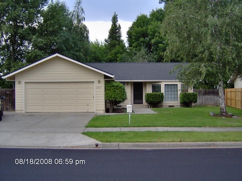 2927 Stonebrook Drive