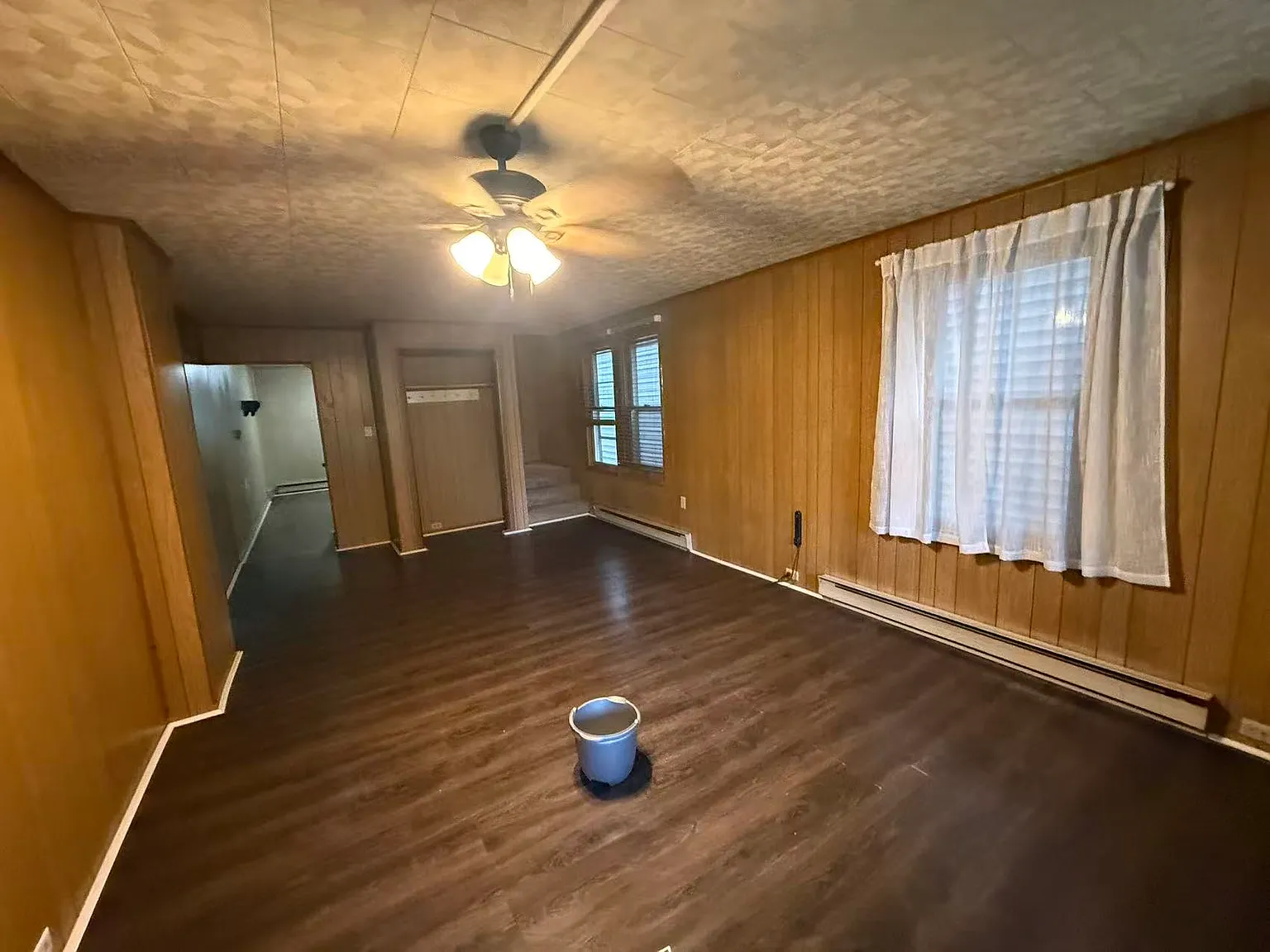 2 bed, 1.5 bath, 1040 sqft, $1,000 — Photo 3
