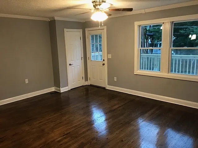 3361 Orion Ave — Photo 5