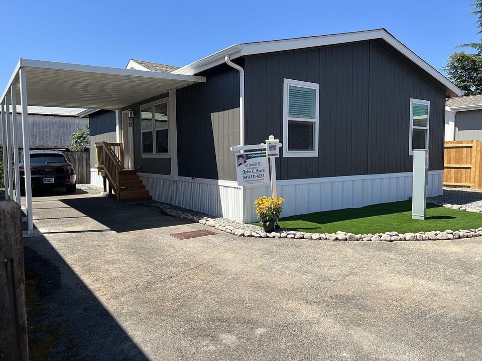 1st image of 1512 Agape Way