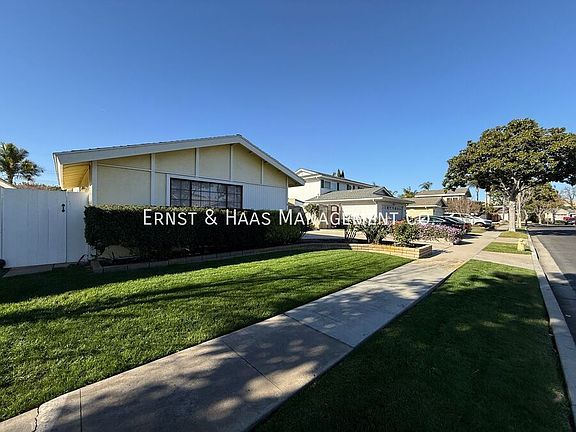 4th image of 197 Stanford Ln