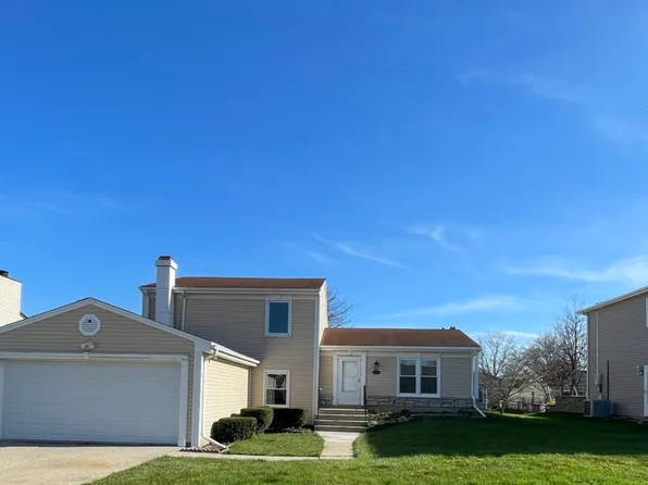 113 Green Meadows Dr, Glendale Heights, IL 60139