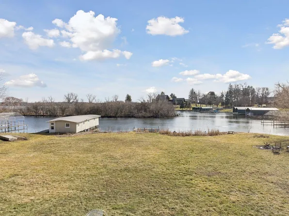 2685 Shadywood Rd, Excelsior, MN 55331