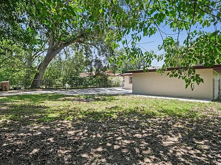 1109 NW 14th Ave — Photo 27