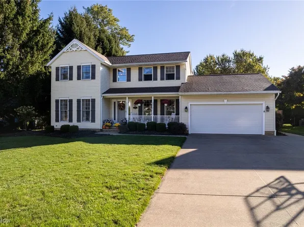 1397 Harmony Dr, Wadsworth, OH 44281