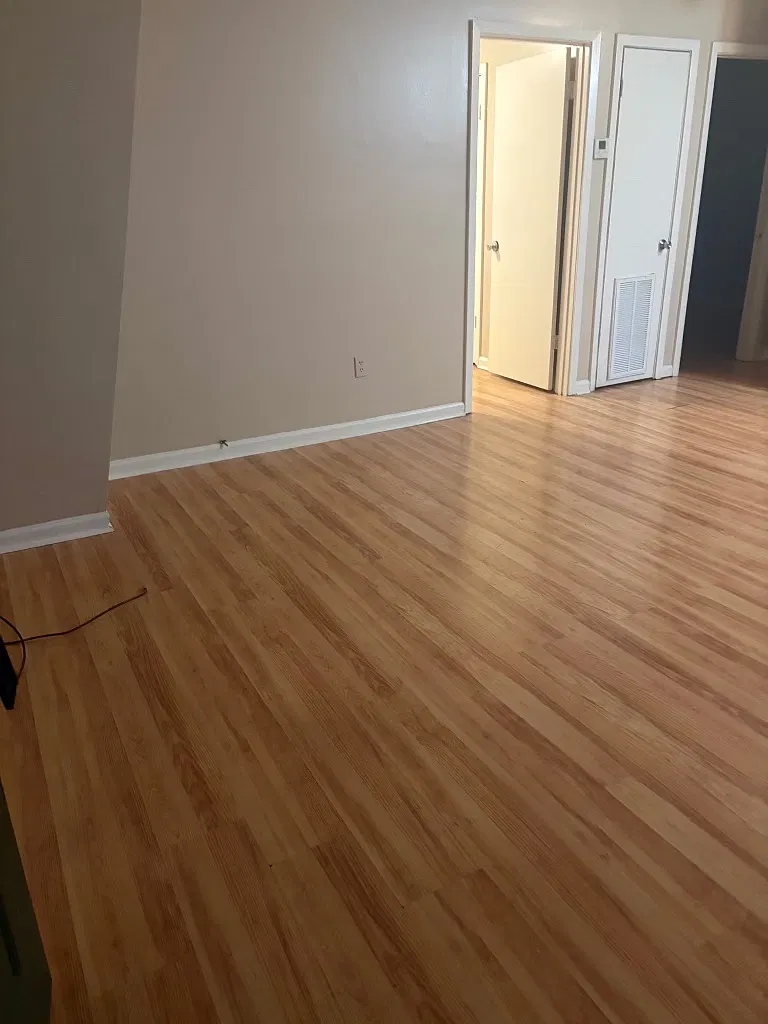 2 bed, 825 sqft, $695 — Photo 3