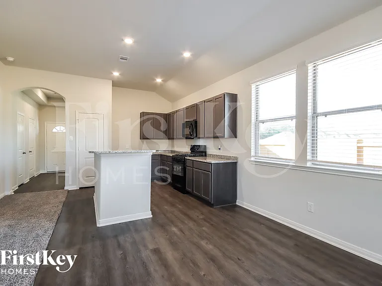26203 Cooperstown Way — Photo 8
