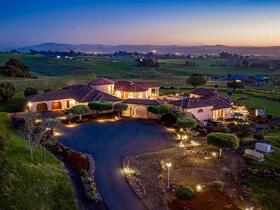 5th image of 2420 Mountain Ranch Road