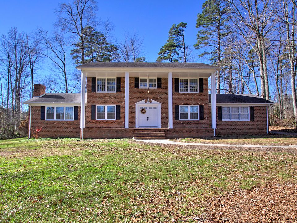 1st image of 5006 Forest Oaks Dr