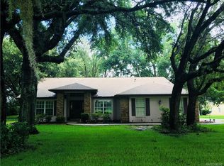 7275 W Milwe Ln, Crystal River, FL 34429