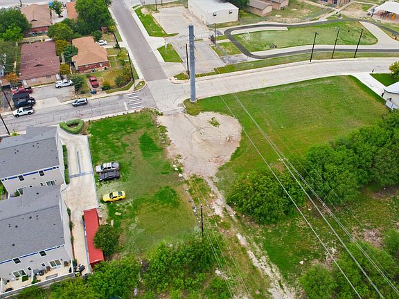 3rd image of 1819 Silver Oaks LOT 1