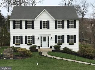 4212 Tara Cir, Upper Chichester, PA 19061