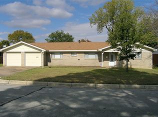 6905 Hightower St, Fort Worth, TX 76112