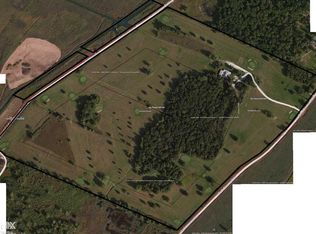 2306 Golf Course Rd, Harsens island, MI 48028