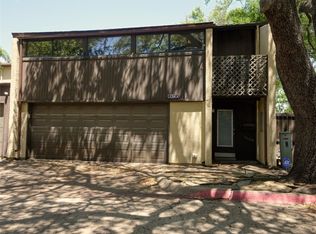 1100 Lane St, Irving, TX 75061