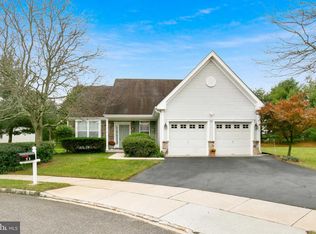 11 Jonquil Pl, Marlton, NJ 08053