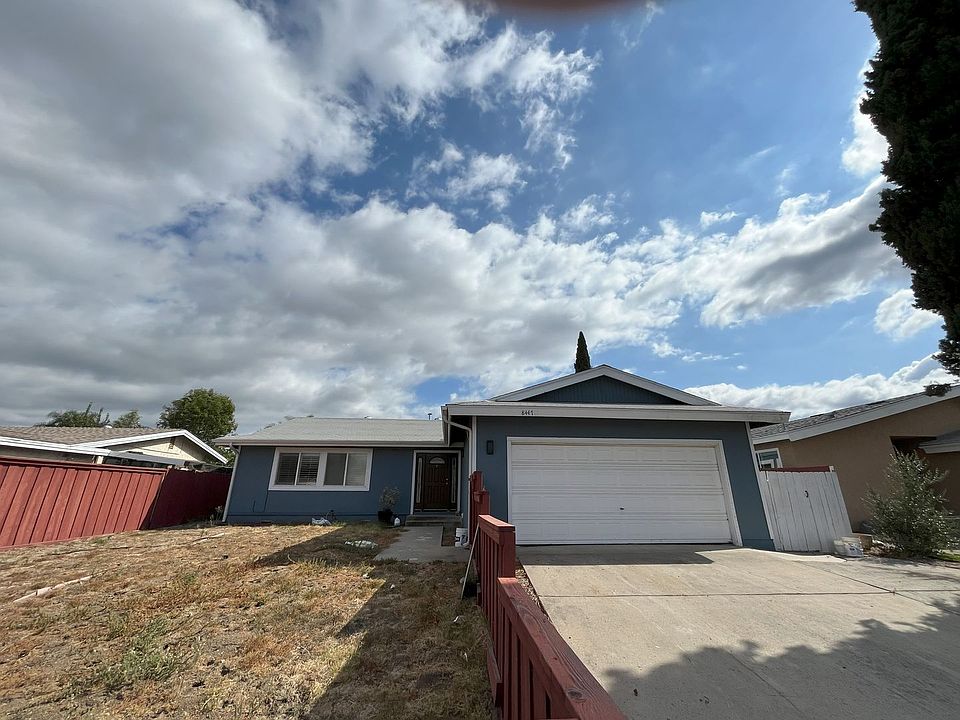 1st image of 8447 Carlton Oaks Dr