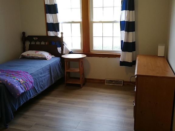 5th image of 834 Peoria St #1
