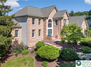 1224 Highland Dr, Orefield, PA 18069