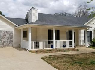 215 Graystone Dr, Covington, GA 30014