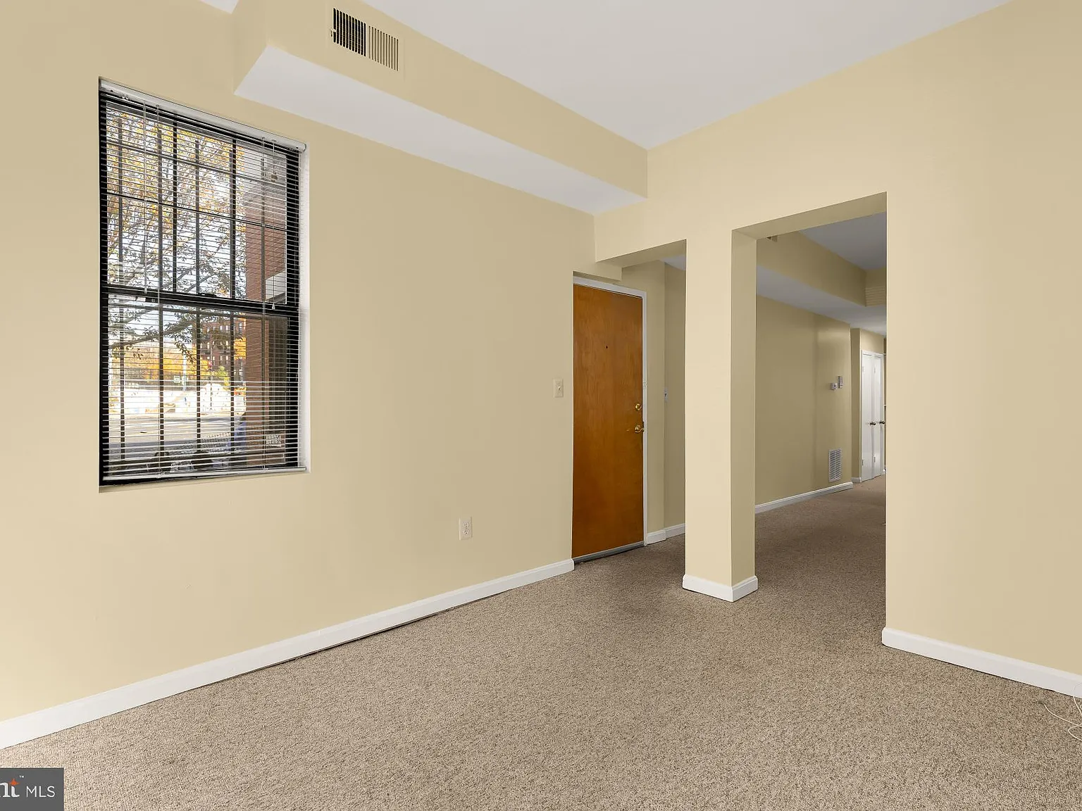 1 bed, 700 sqft, $2,000 — Photo 3