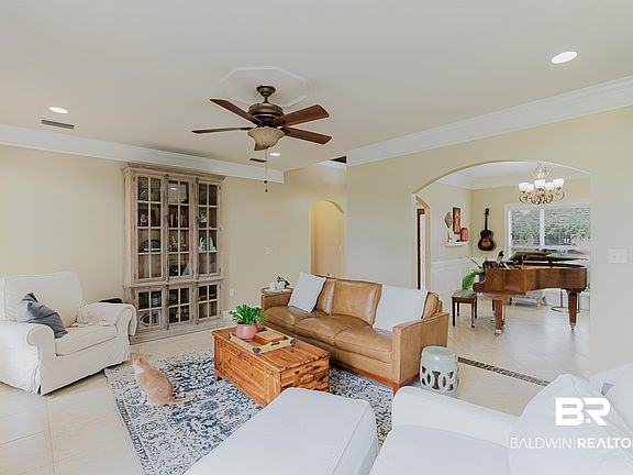 5th image of 11045 Elysian Cir