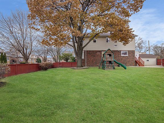 4th image of 7764 W Elmgrove Dr