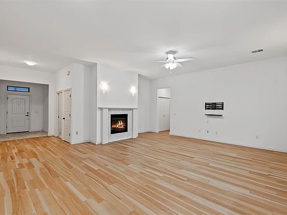 5th image of 8960 Overlook Dr