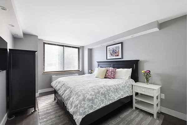 Rented by Stribling | media 16