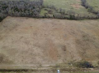 E 860th Rd, Stilwell, OK 74960