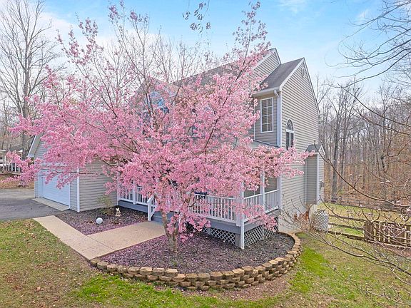 2nd image of 103 Riverside Dr