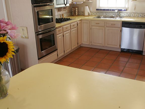 Countertop has since been ch