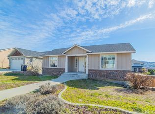 2125 W Honeysett Rd, Wenatchee, WA 98801