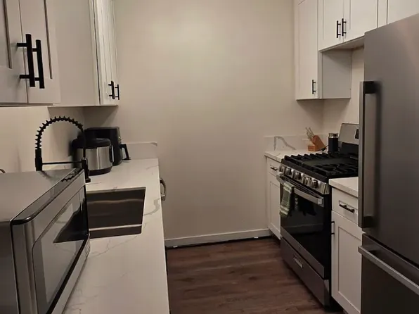 1424 Hornblend St, San Diego, CA 92109