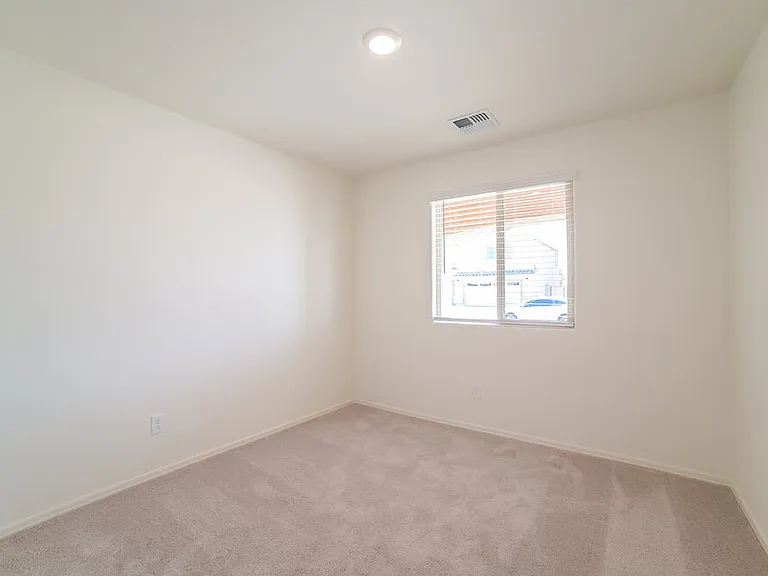 25832 W Samantha Way — Photo 10