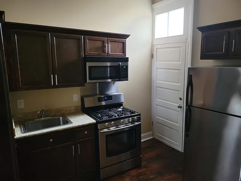 1125 Treme St — Photo 8