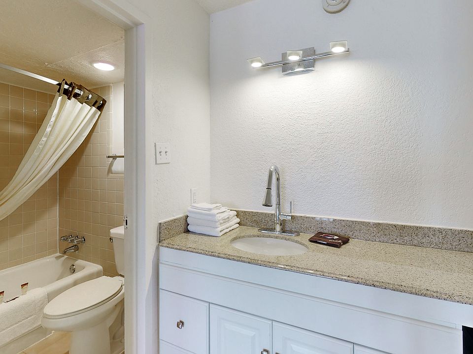 2nd image of 2300 S Texas Ave #101