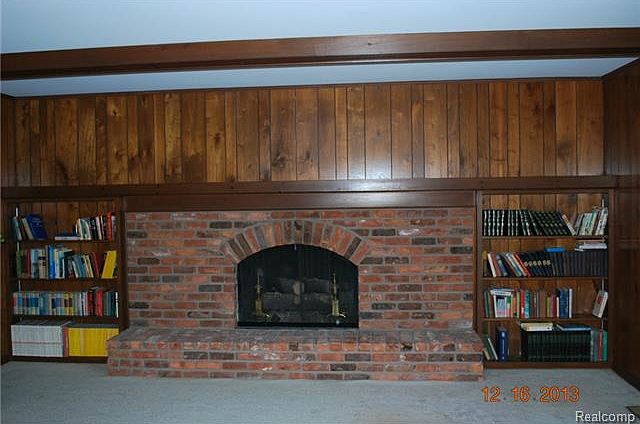 2nd image of 35523 Johnstown Rd