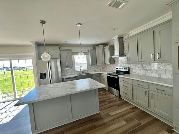 4th image of 4604 Lake Crystal Blvd #Lkemly