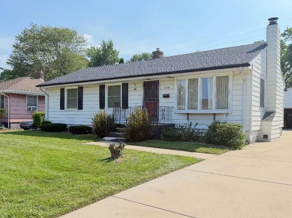 7544 Southeastern Ave, Hammond, IN 46324
