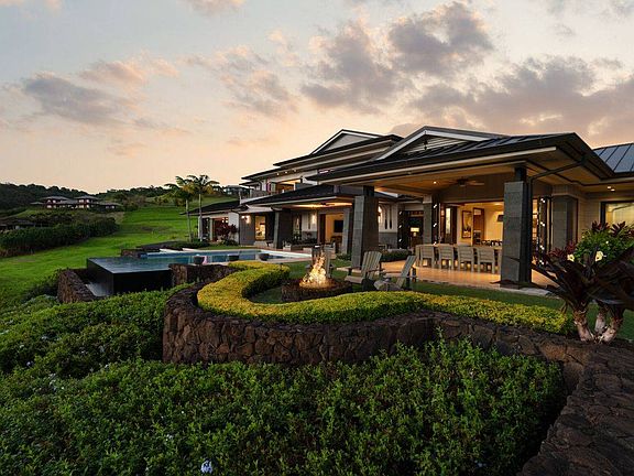 5th image of 3047 Kahalawai St