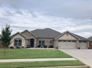 2804 Calm Ridge Rd, Bentonville, AR 72713