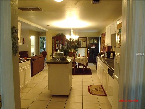 5th image of 227 S Hill Ave
