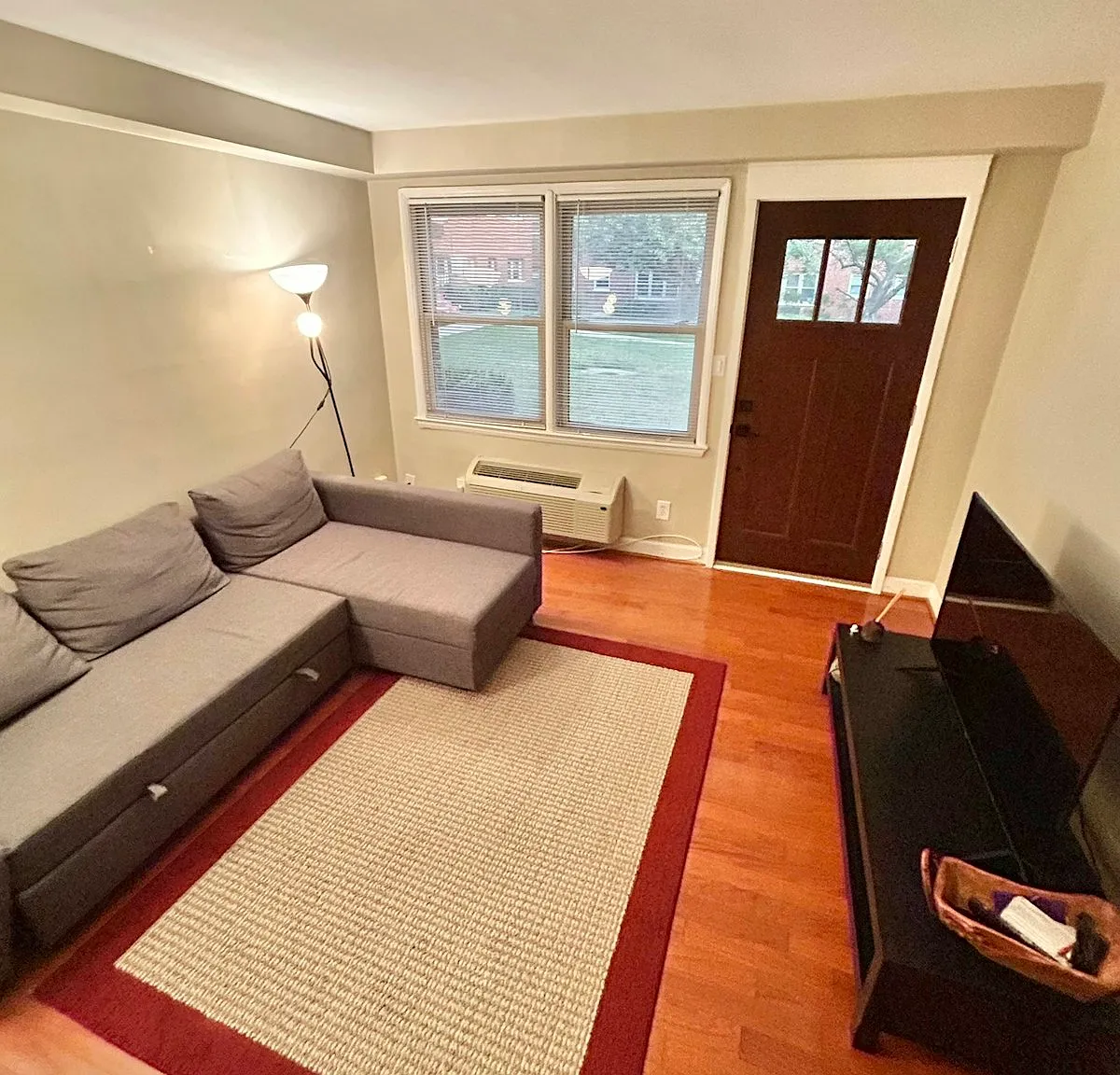 2036 North Woodrow Street, Unit 3 — Photo 4