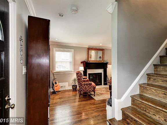 2nd image of 3123 Celadon Ln