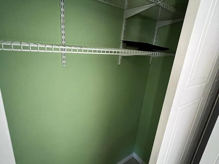 2909 Cedaridge Dr — Photo 17